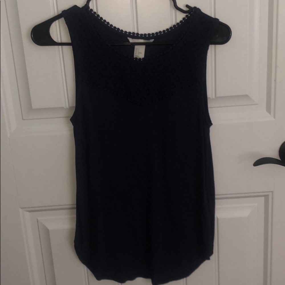 Navy blue tank top!